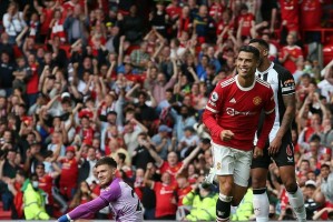  洛里昂旧将回归救主，替补登场上演梅开二度  