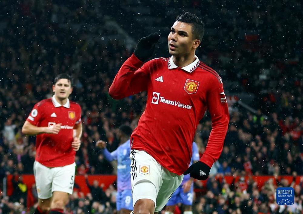  曼联新援破门建功，滕哈格率队终结伯恩茅斯不败金身