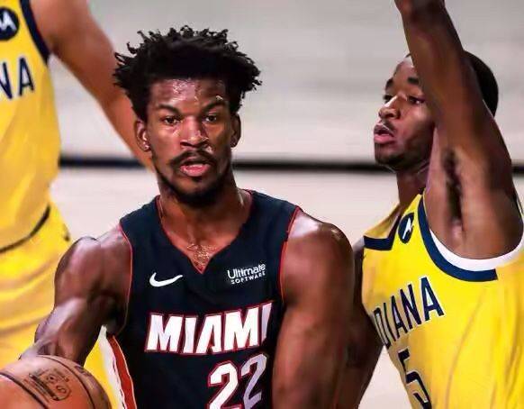  莫兰特暴力隔扣引爆全场，灰熊青年军掀翻快船